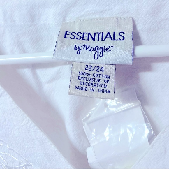 Essentials by Maggie ~ Top ~ Women’s ~ Size 22 - 24 ~ Blouse ~ 2X ~ White - Picture 2 of 9